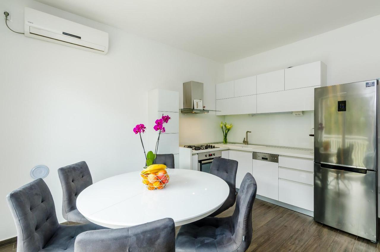 Apartment Lise Mokosica Dubrovnik Eksteriør bilde