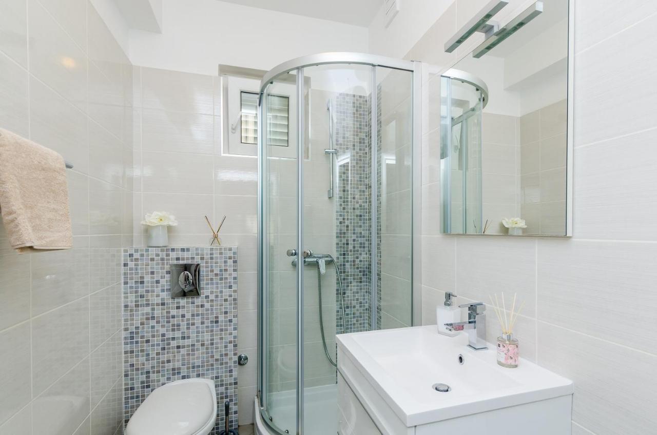 Apartment Lise Mokosica Dubrovnik Eksteriør bilde
